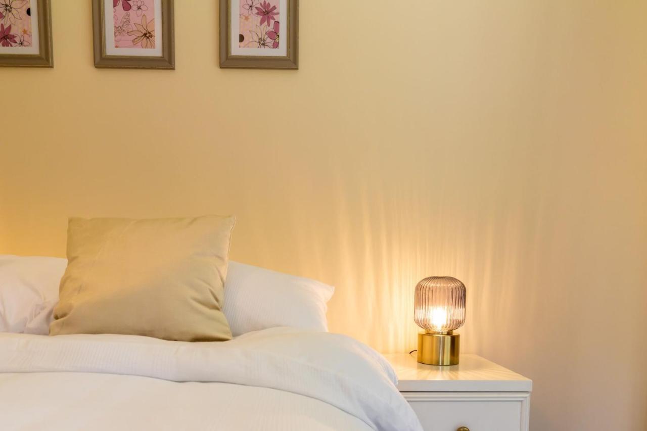 Host & Stay - Alderfen View Neatishead Екстер'єр фото